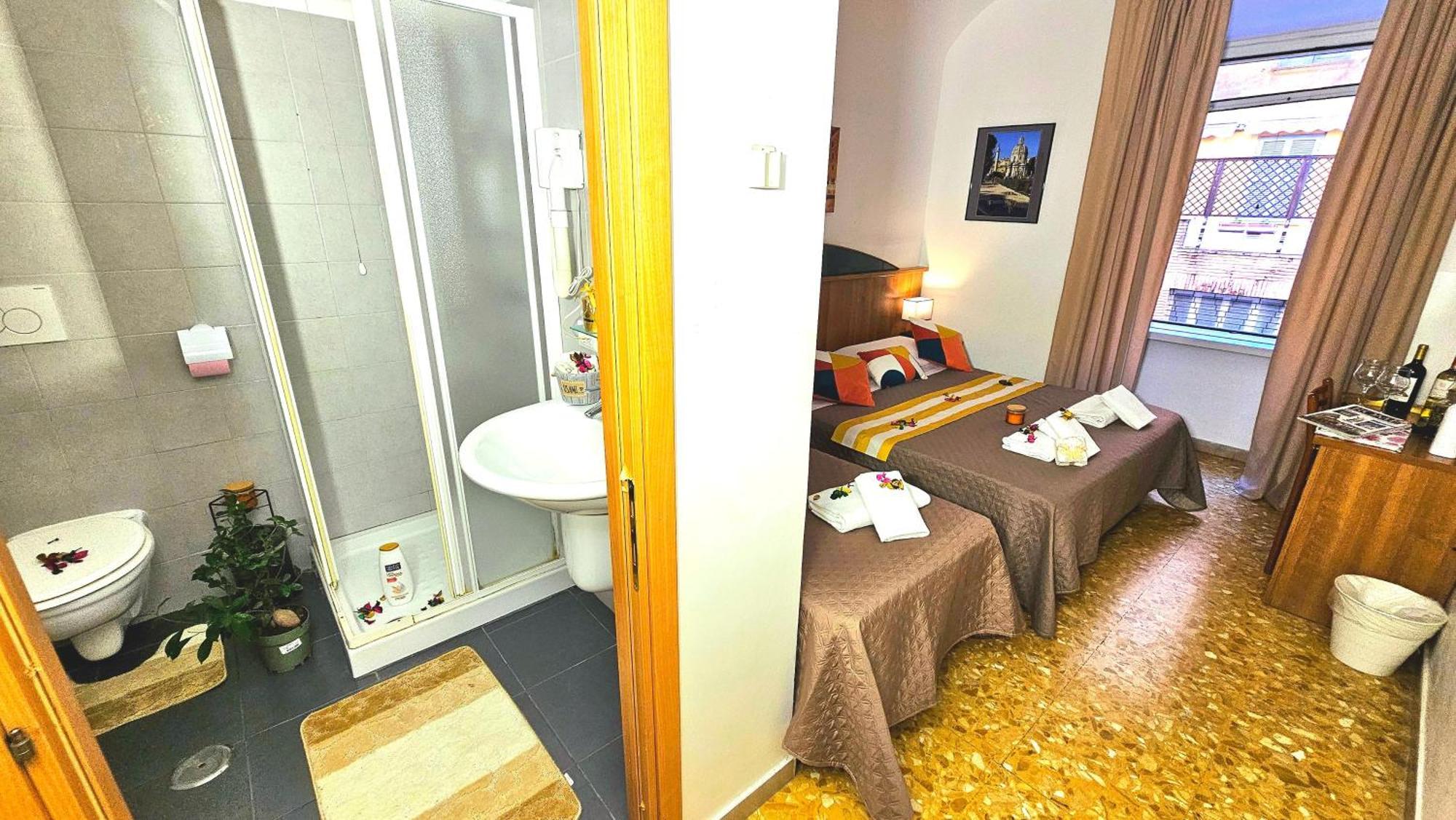 A Casa Simpatia Roma - Free Parking If You Book 4 Nights Exterior foto